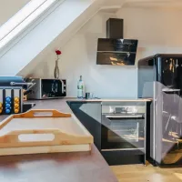 Fully equipped kitchen rental Amiens