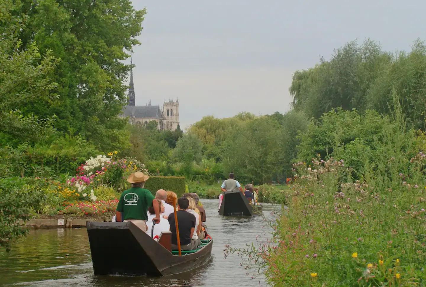 Hortillonnages flat rental amiens centre