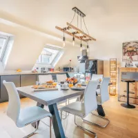 Dining room apartment rental Amiens